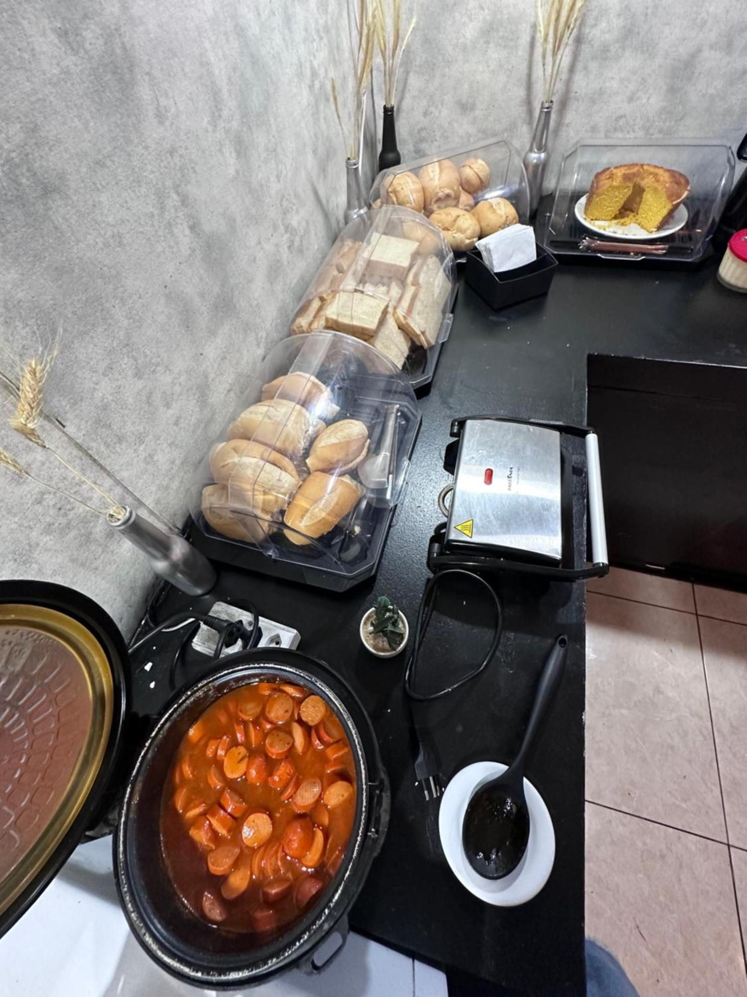 On Hostel II Gru Aeroporto Translado 24 Hs Guarulhos Dış mekan fotoğraf